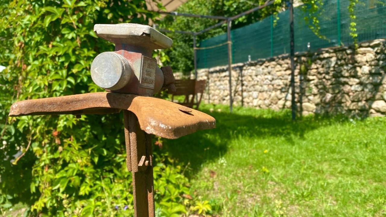 La Joannassiene, Maison Ardechoise De Caractere Екстериор снимка